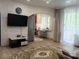 2-комн. квартира, 45 м², 3/5 этаж