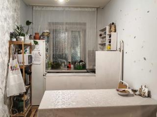 3-комн. квартира, 64 м², 3/3 этаж