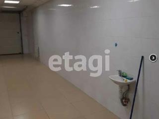 3-этажный дом, 360 м², 10.89 соток