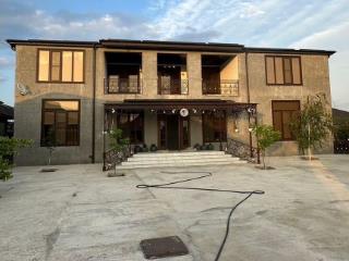  дом, 650 м², 16 соток