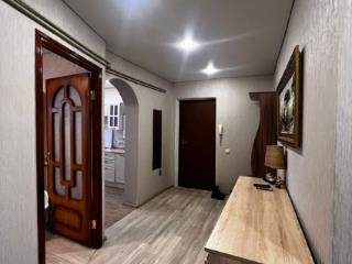 2-комн. квартира, 49.2 м², 3/3 этаж