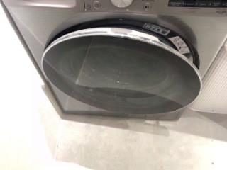 2-комн. квартира, 65 м², 6/33 этаж