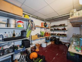 3-этажный дом, 194.8 м², 10 соток