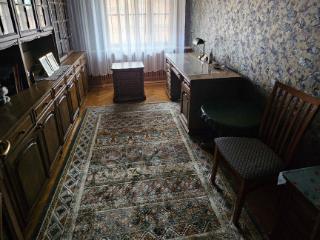  дом, 450 м², 18 соток