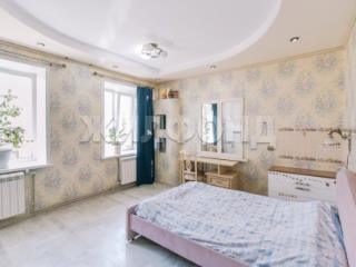  дом, 398 м², 7 соток