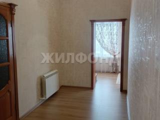  дом, 220 м², 8 соток