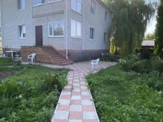 2-этажный дом, 240 м², 10 соток