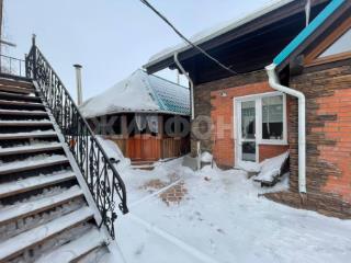  дом, 286.8 м², 17.85 соток