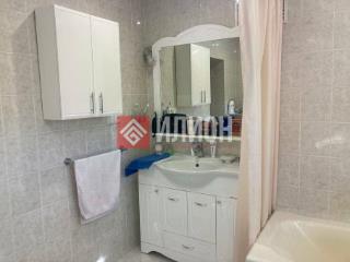 3-этажный дом, 249 м², 6 соток