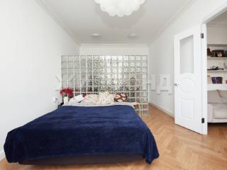 2-комн. квартира, 52 м², 4/9 этаж