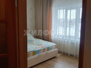  дом, 220 м², 8 соток