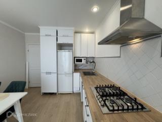 3-комн. квартира, 80 м², 9/9 этаж