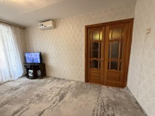 2-комн. квартира, 49 м², 3/3 этаж