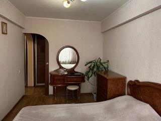2-комн. квартира, 49 м², 1/2 этаж