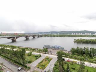 4-комн. квартира, 330 м², 8/12 этаж