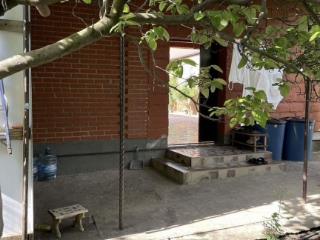  дом, 300 м², 10 соток