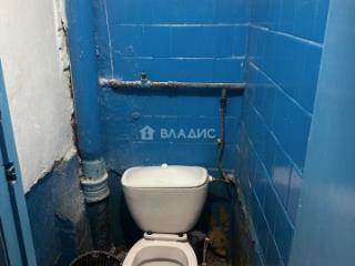 Комната, 240 м², 1-комн.