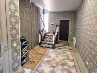 3-этажный дом, 208.2 м², 7 соток