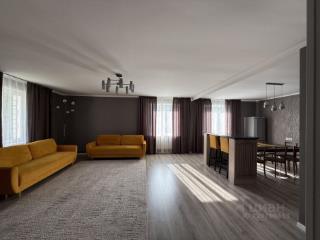 2-этажный дом, 200 м², 9 соток