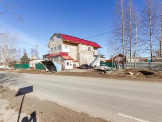 3-этажный дом, 581.7 м², 7 соток