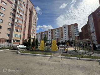 3-комн. квартира, 100 м², 1/9 этаж