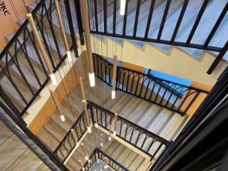 6-комн. квартира, 235 м², 4/4 этаж