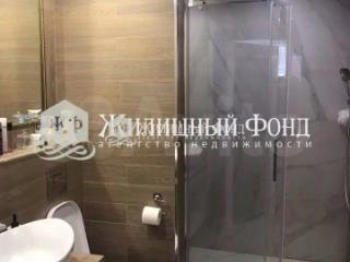 3-этажный дом, 250 м², 4.4 сотки
