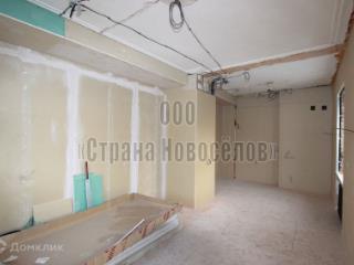 2-комн. квартира, 72 м², 4/5 этаж