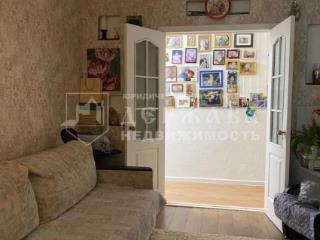3-комн. квартира, 57 м², 1/5 этаж