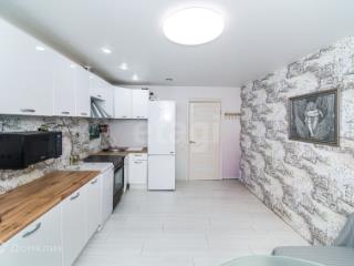 3-комн. квартира, 60 м², 1/5 этаж