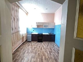 4-комн. квартира, 79.9 м², 1/2 этаж