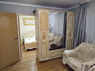 2-комн. квартира, 40 м², 1/5 этаж