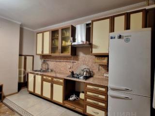 3-комн. квартира, 84 м², 3/10 этаж
