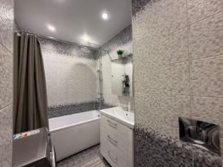 3-комн. квартира, 80.6 м², 2/10 этаж