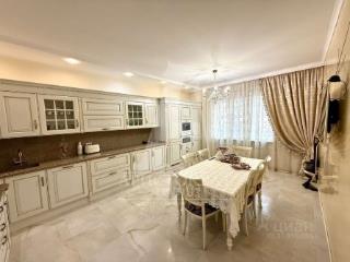 3-этажный дом, 342.7 м², 6.5 соток