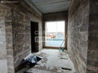 2-этажный дом, 180 м², 8.36 соток