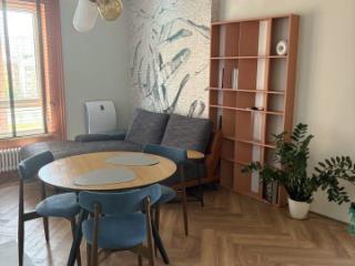 2-комн. квартира, 65 м², 6/33 этаж
