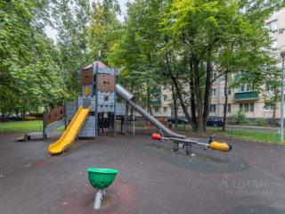 2-комн. квартира, 46 м², 1/5 этаж