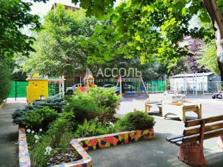 6-комн. квартира, 164.2 м², 2/5 этаж