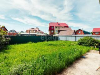 3-этажный дом, 323.7 м², 12 соток