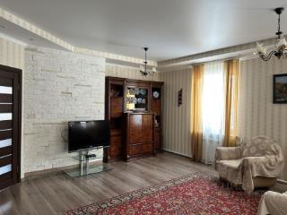 2-этажный дом, 382.4 м², 30 соток