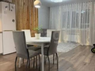 2-комн. квартира, 72 м², 2/9 этаж