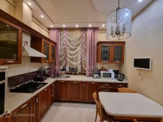 3-комн. квартира, 97 м², 2/5 этаж