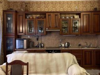 5-комн. квартира, 180 м², 2/4 этаж