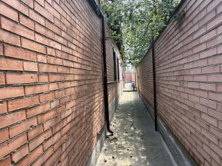  дом, 180 м², 12 соток