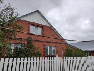 2-этажный дом, 208.3 м², 17 соток