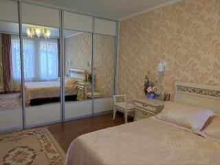 3-этажный дом, 253 м², 4.3 сотки