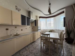 4-комн. квартира, 117.3 м², 7/18 этаж