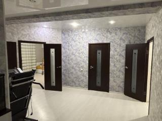 2-комн. квартира, 81.6 м², 1/2 этаж