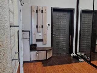 2-комн. квартира, 72 м², 11/17 этаж